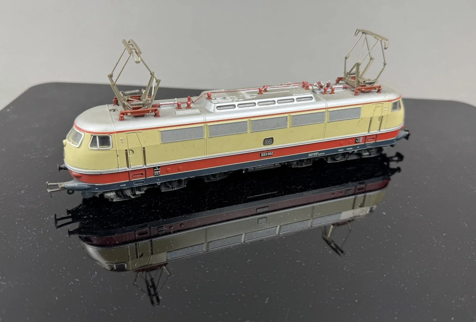  Märklin 3053 H0 Elektrolokomotive der Baureihe E03. Deutsche Bundesbahn, siehe Bilder, um Besichtigung wird gebeten