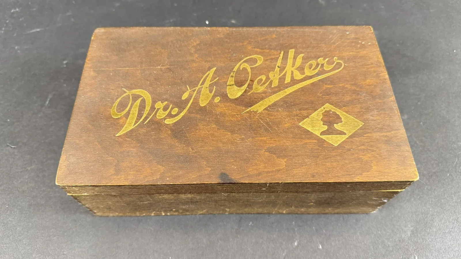 antike Oetker Box, Holz, 26x16 H 8 cm