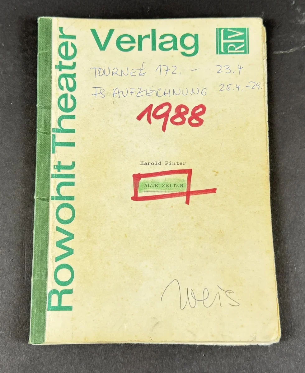 Drehbuch Harold Pinter - Alte Zeiten, Rowohlt Verlag 1988, aus dem Privatbesitz von Heidelinde Weis