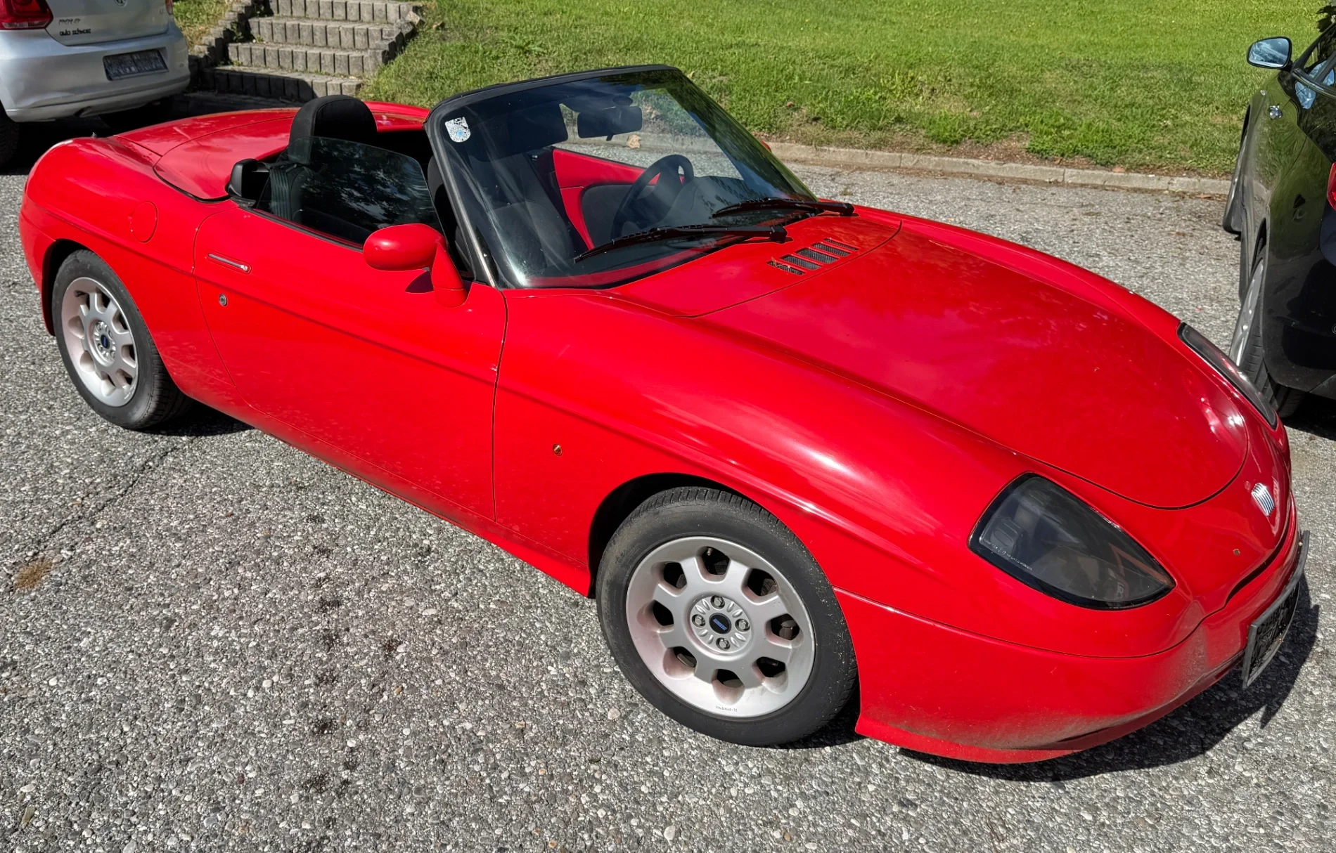 Sportwagen,  Cabrio, Fiat Barchetta Roadster Rot, Erstzulassung:1998, 96KW, siehe Bilder und Video